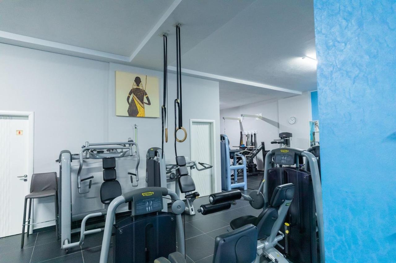 Hotel Pirro Vlorë Εξωτερικό φωτογραφία